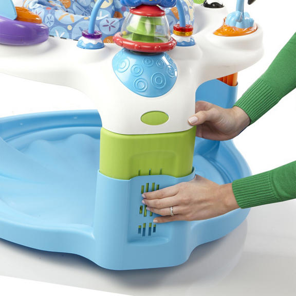 Baby Neptune Deluxe Activity Saucer™