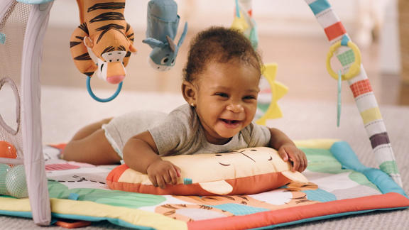 Winnie the Pooh Happy as Can Bee Activity Gym™ from Bright Starts™