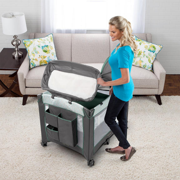 Smart and Simple Playard™ - Cambridge™