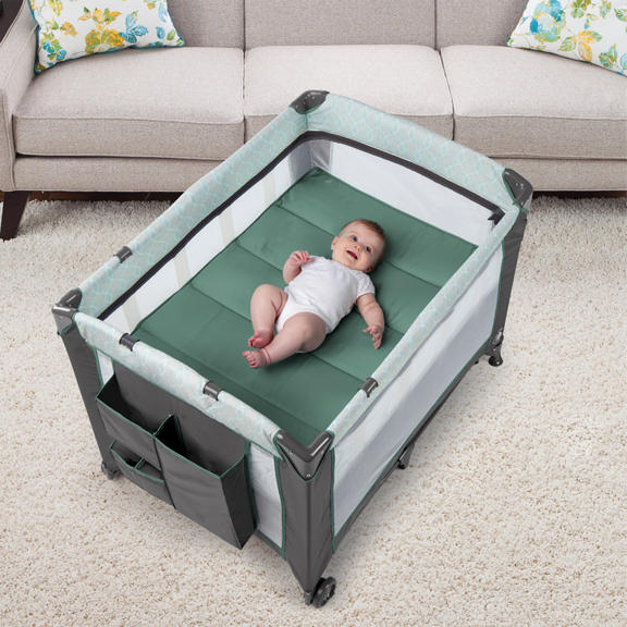 Smart and Simple Playard™ - Cambridge™