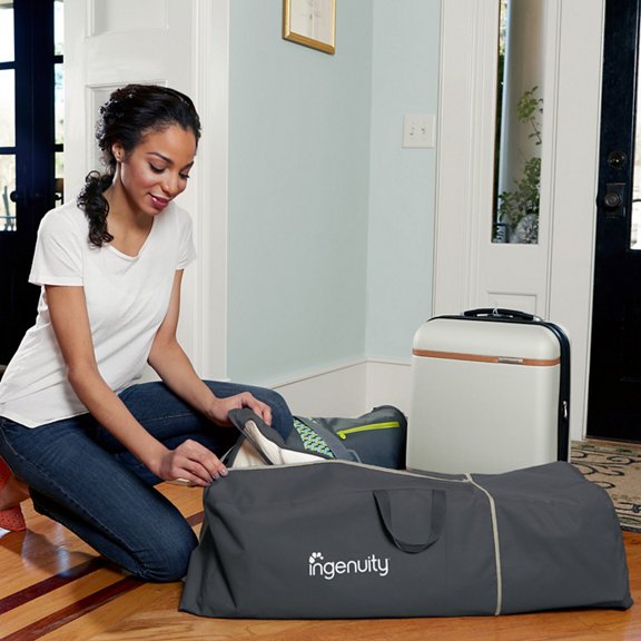 TravelSimple™ Playard - Ellison