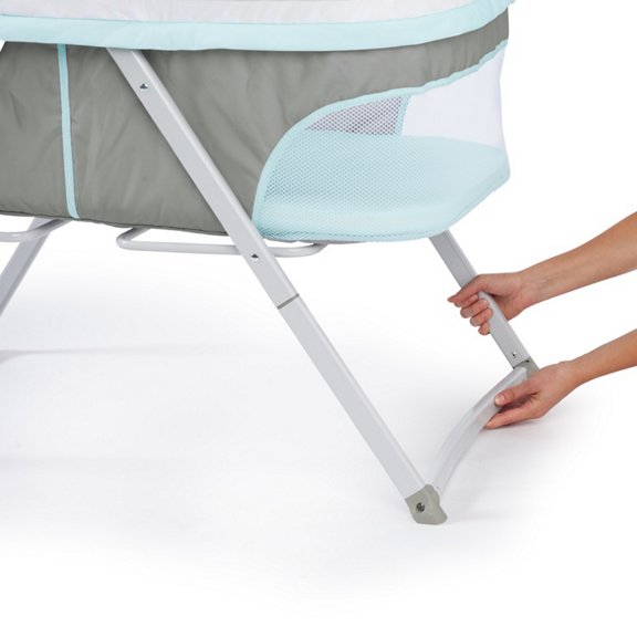 FoldAway Rocking Bassinet™ – Juniper™