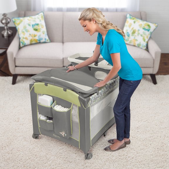 Smart and Simple Playard™ - Brighton™