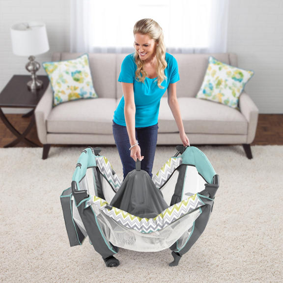 Smart and Simple Playard™ - Avondale™