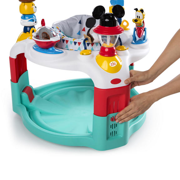 MICKEY MOUSE Camping with Friends Activity Saucer™