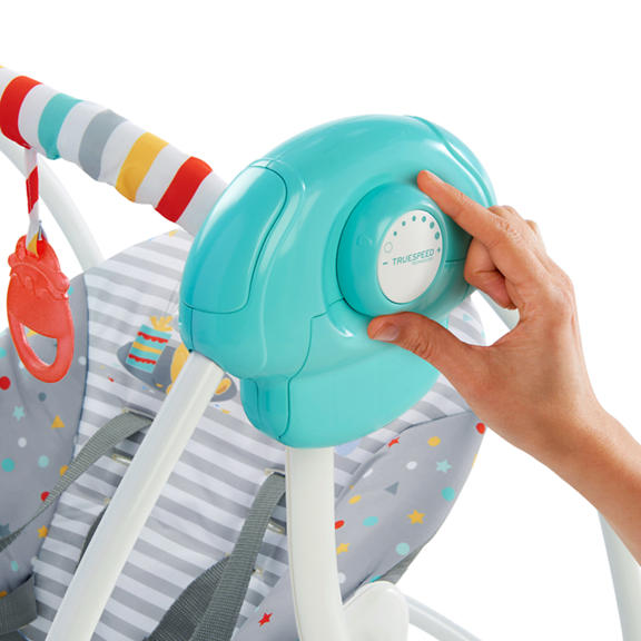WINNIE THE POOH Happy Hoopla Portable Swing™ from Bright Starts™