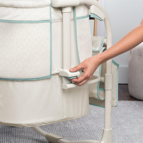 Dream & Grow Bedside Bassinet Deluxe™ - Blakely