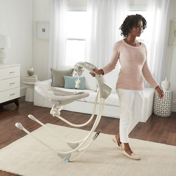 InLighten Cradling Swing ™ - Lullaby Lion™